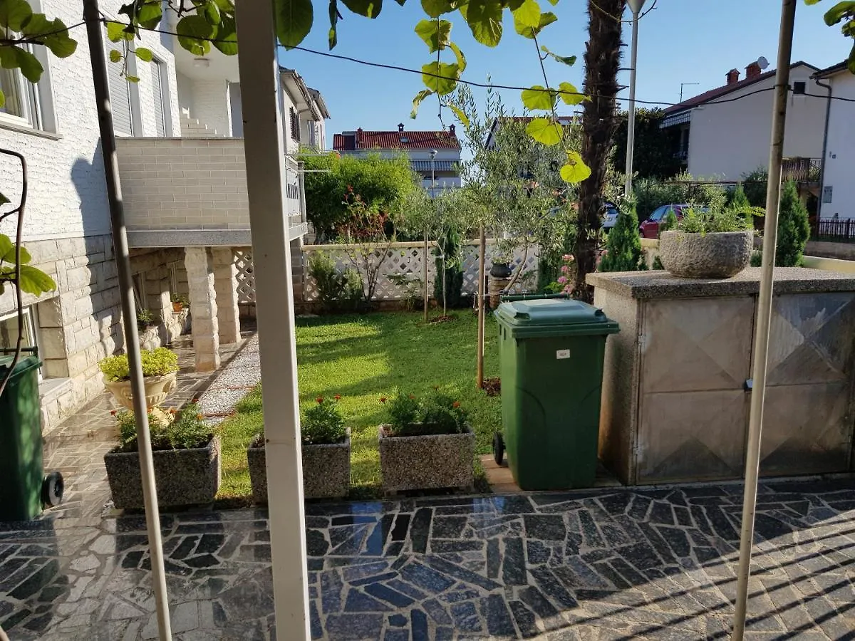 Sari Apartment Umag Croatia