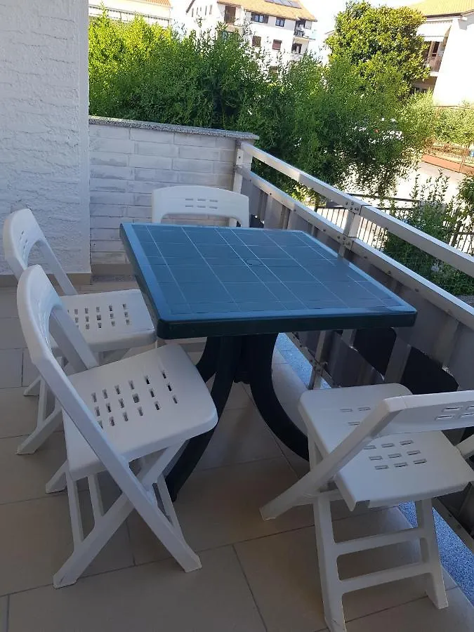 Sari Apartment Umag